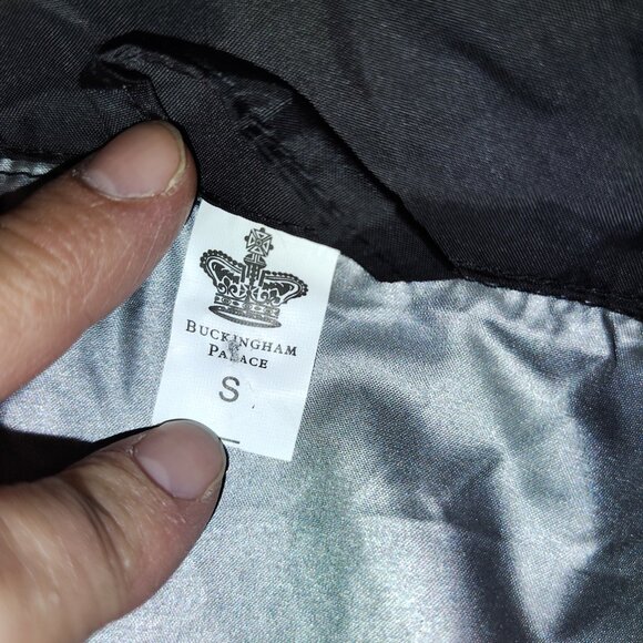 Buckingham Palace Light Weight Rain Jacket Size Small Full Zip With Hood Nylon - Picture 8 of 9
